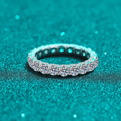 MOISSANITE DIAMOND WOMEN RING
