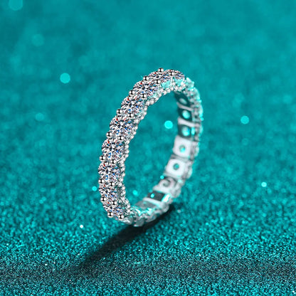 MOISSANITE DIAMOND WOMEN RING